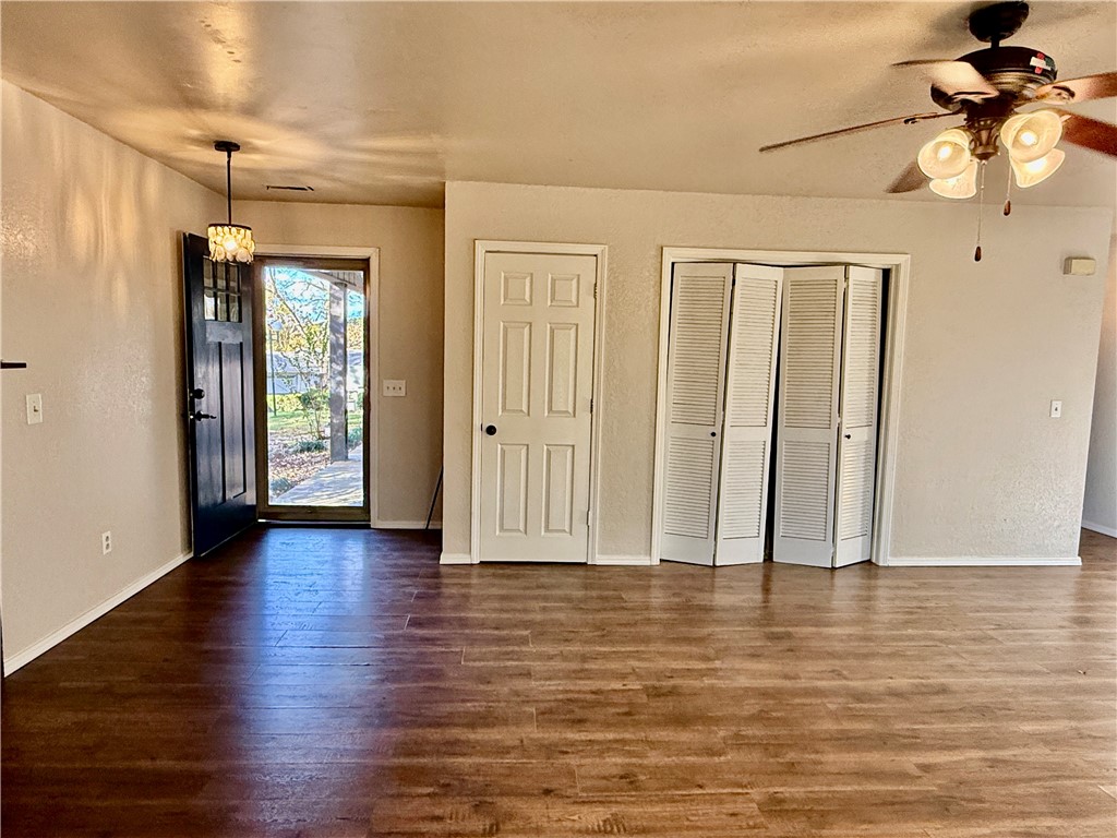 Shakespeare Courts Bvv - Residential Lease