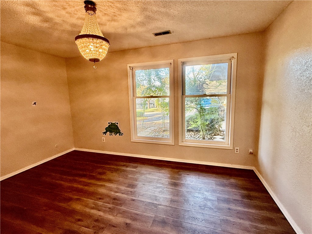 Shakespeare Courts Bvv - Residential Lease