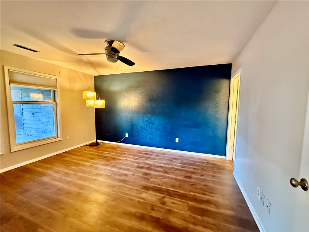 Shakespeare Courts Bvv - Residential Lease