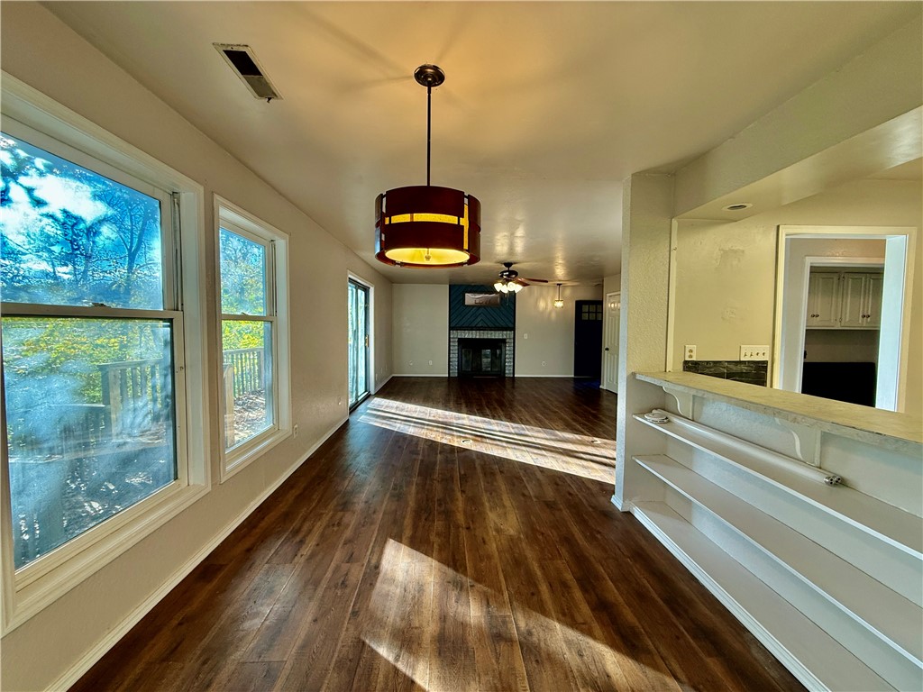 Shakespeare Courts Bvv - Residential Lease