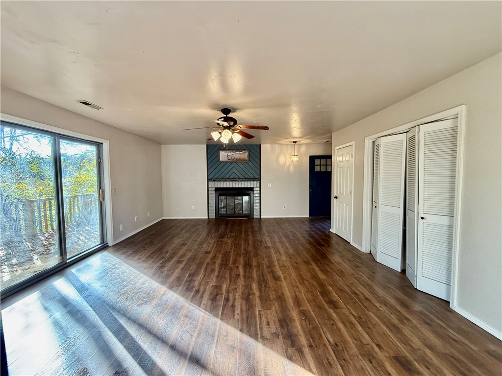 Shakespeare Courts Bvv - Residential Lease