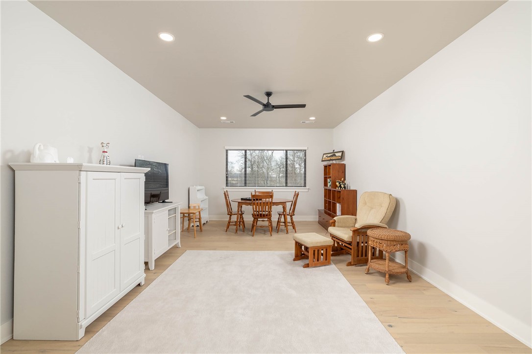 Scissortail - Residential