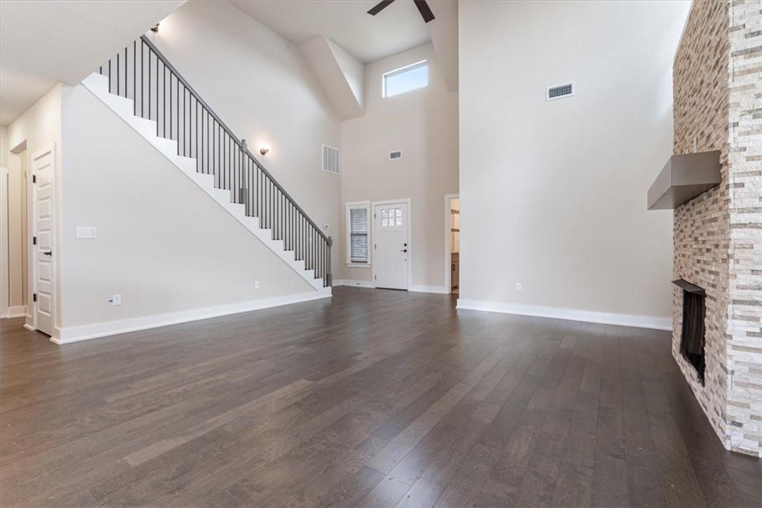 WALNUT GROVE SUB PH 1-BENTONVILLE - Residential Lease