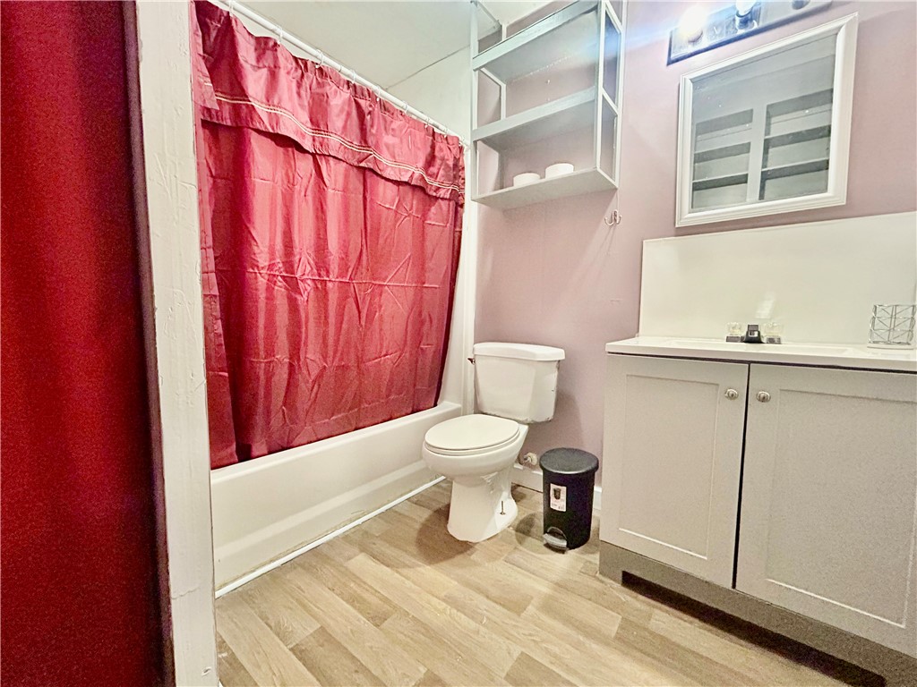 Clarksville 3923 - Residential