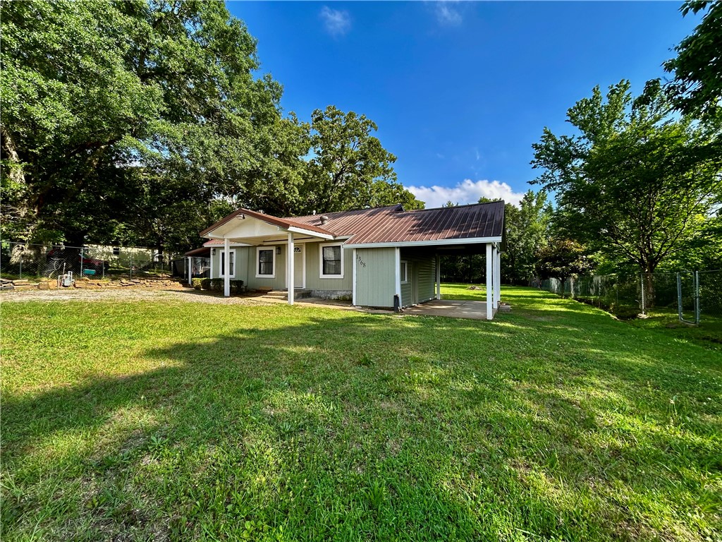 Clarksville 3923 - Residential