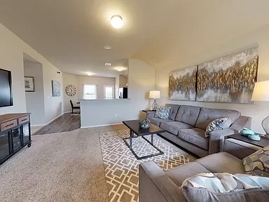 WALNUT HILL SUB PH V-PEA RIDGE - Residential