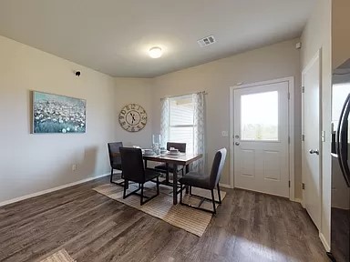 WALNUT HILL SUB PH V-PEA RIDGE - Residential