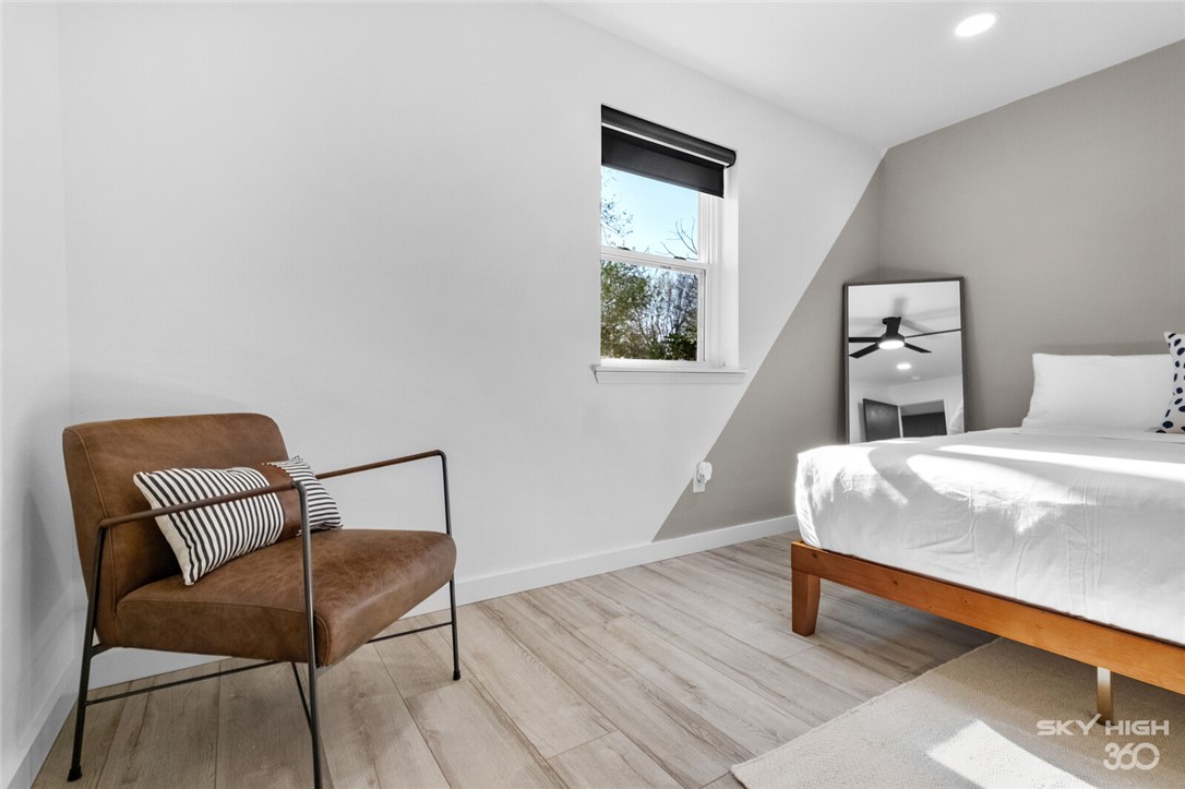 Turtle Creek Place Unit 1-Rogers - Residential Lease