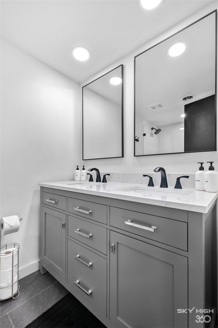 Turtle Creek Place Unit 1-Rogers - Residential Lease