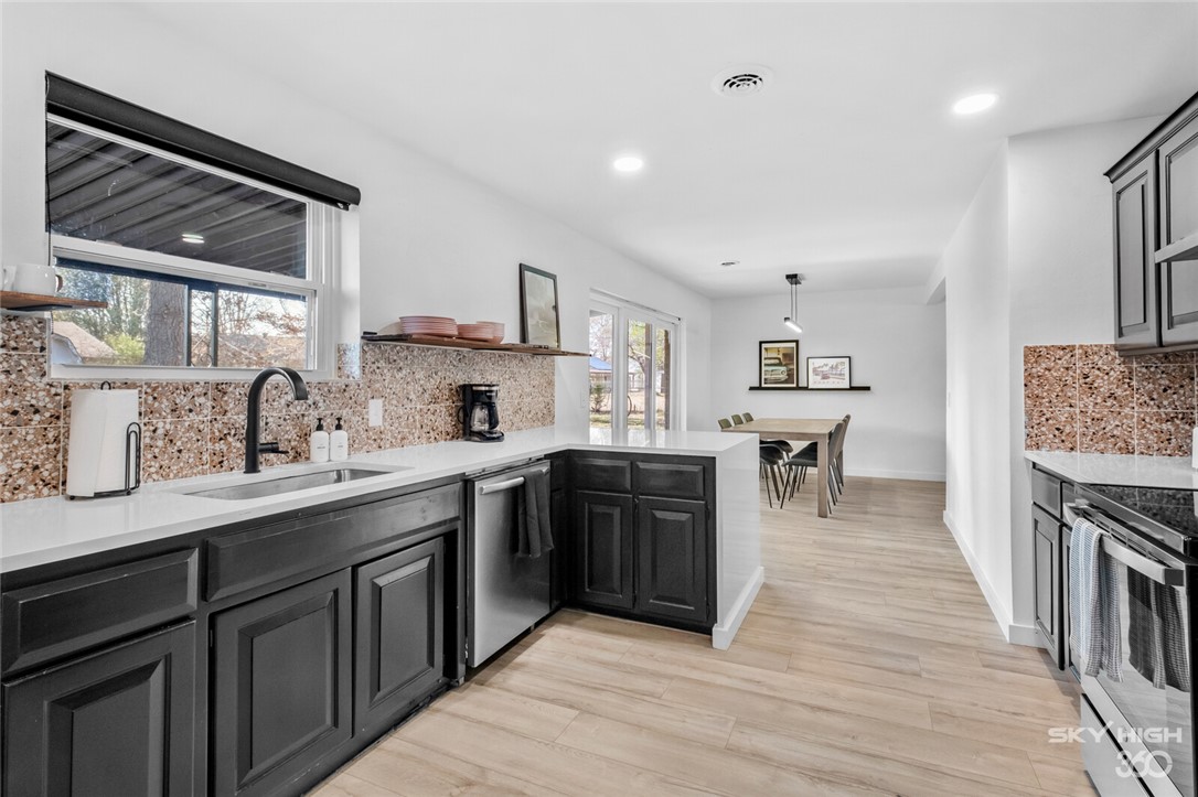 Turtle Creek Place Unit 1-Rogers - Residential Lease