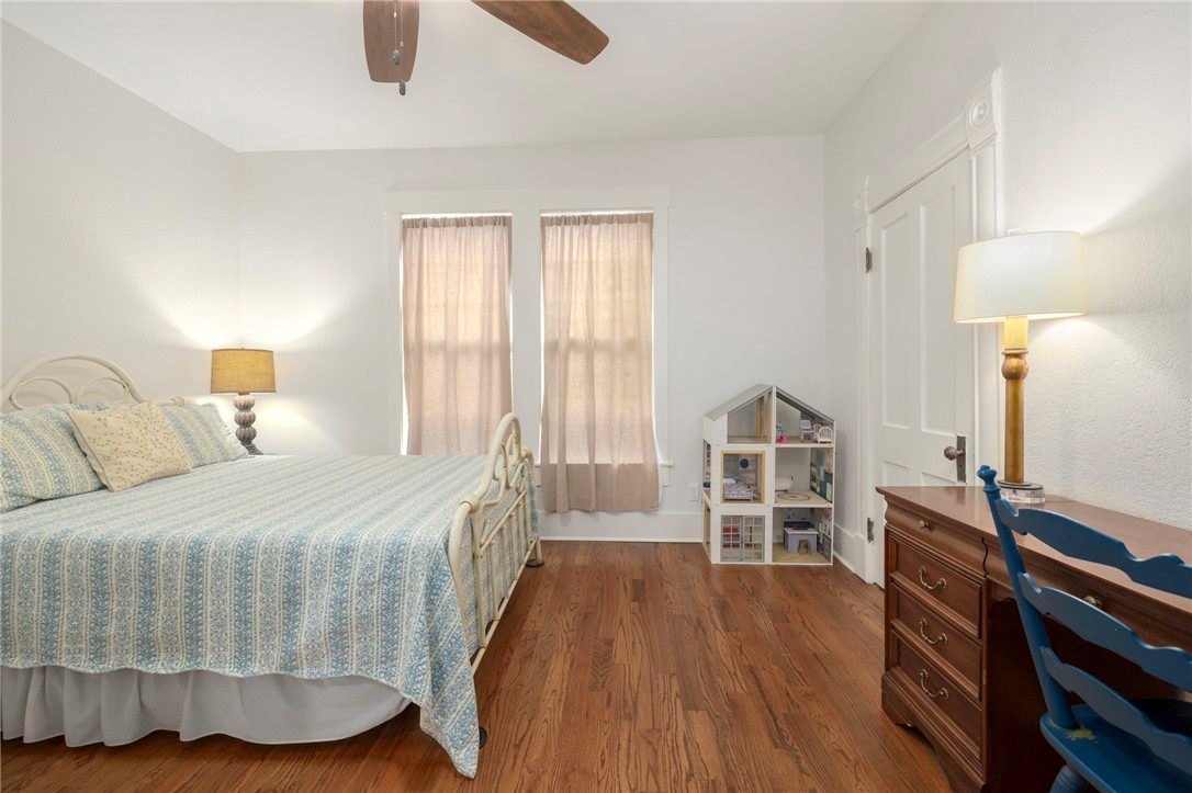J Wade Sikes Park Add Rogers - Residential