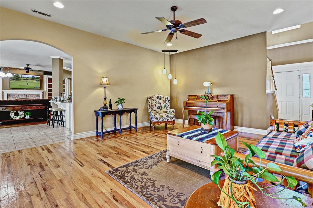 Highland Knolls - Residential