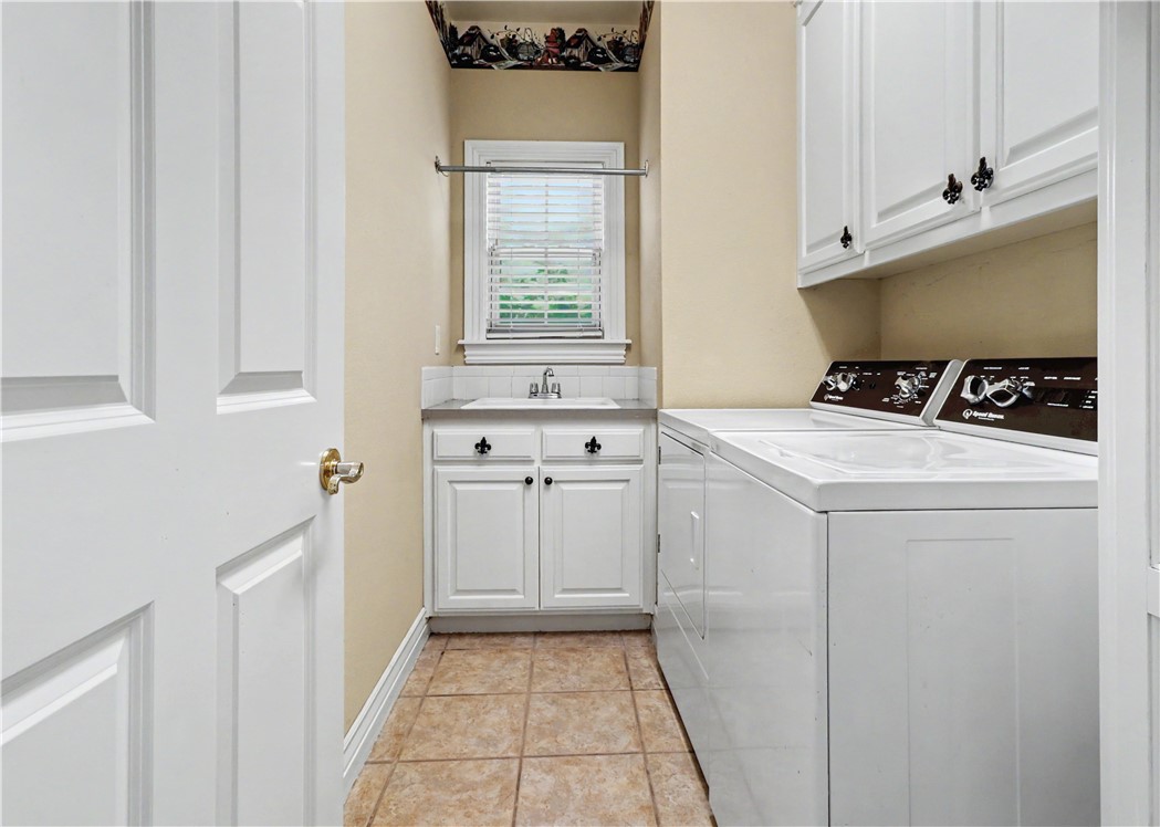 Highland Knolls - Residential