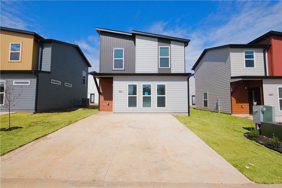 Modern, smart, affordable living! Looking for that first home, wanting to downsize and simplify, or looking for a low-maintenance investment property, Featherston Village may be exactly what you've been looking for. Never think about lawncare again! Everything you need in a great location. Wonderful new subdivision in Bentonville School District. Modern, smart, affordable living! Looking for that first home, wanting to downsize and simplify, or looking for a low-maintenance investment property, Featherston Village may be exactly what you've been looking for. Never think about lawncare again! Everything you need in a great location. Wonderful new subdivision in Bentonville School District. Less than 5 miles from Walmart Corporate office. Come enjoy simplified living in a modern environment. Future parks and walking trails throughout neighborhood. Schedule a showing today!