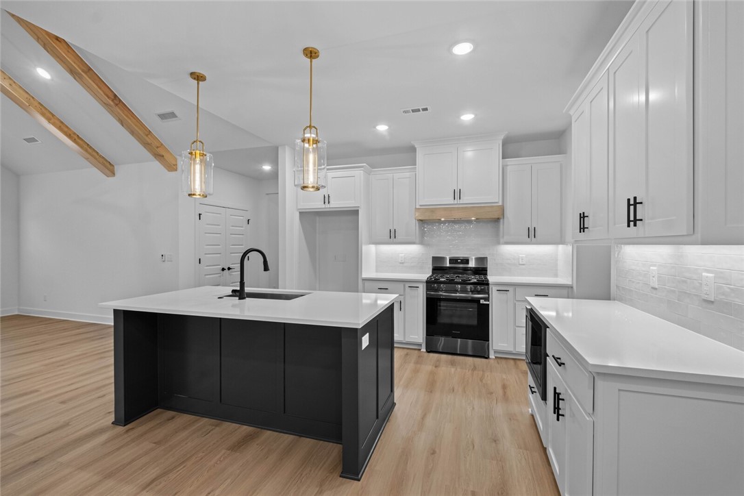 CANNICH SUB-BVV - Residential