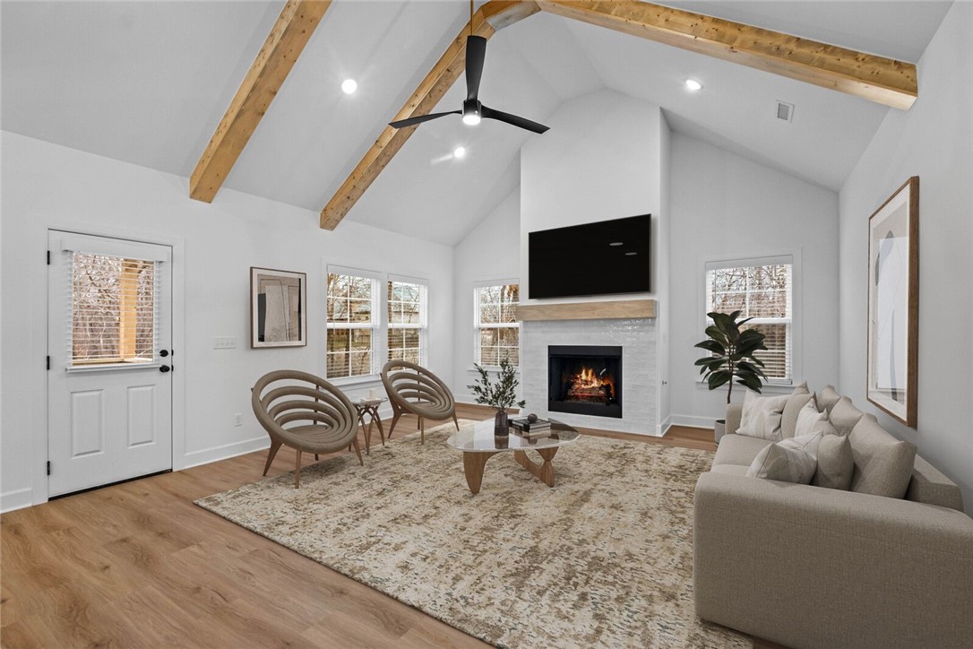 CANNICH SUB-BVV - Residential