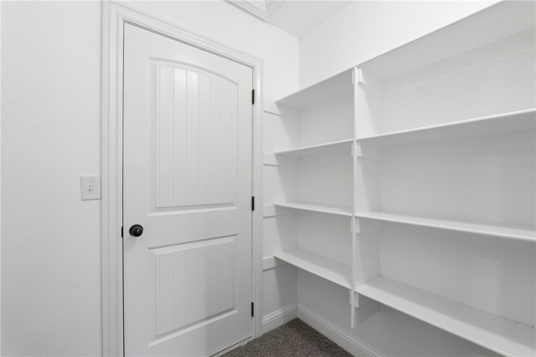 Champions Estates Rogers - Residential