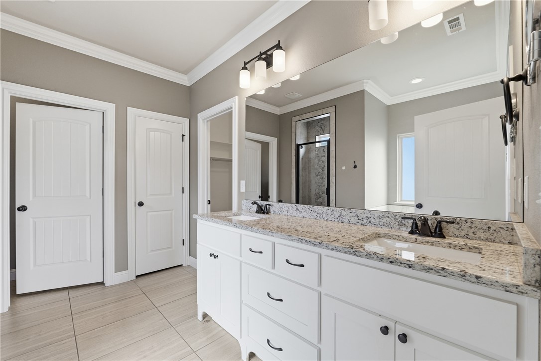 Champions Estates Rogers - Residential