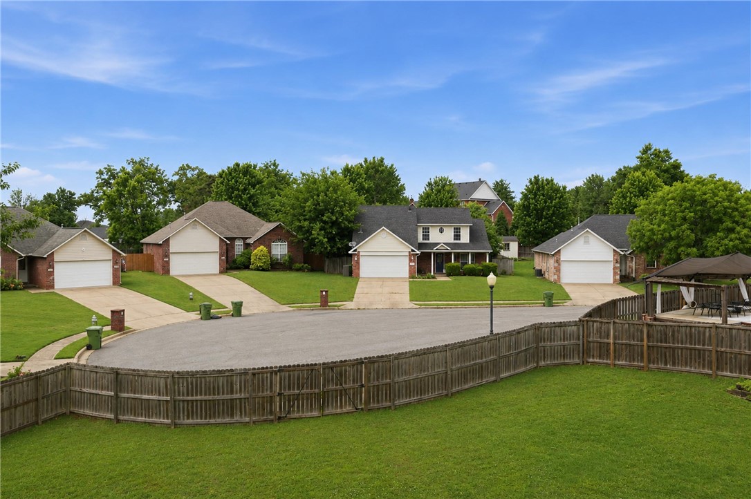 Champions Estates Rogers - Residential