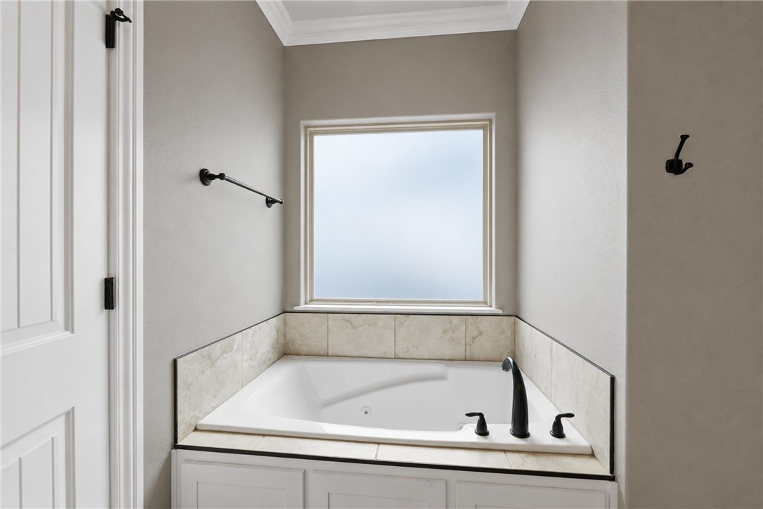 Champions Estates Rogers - Residential