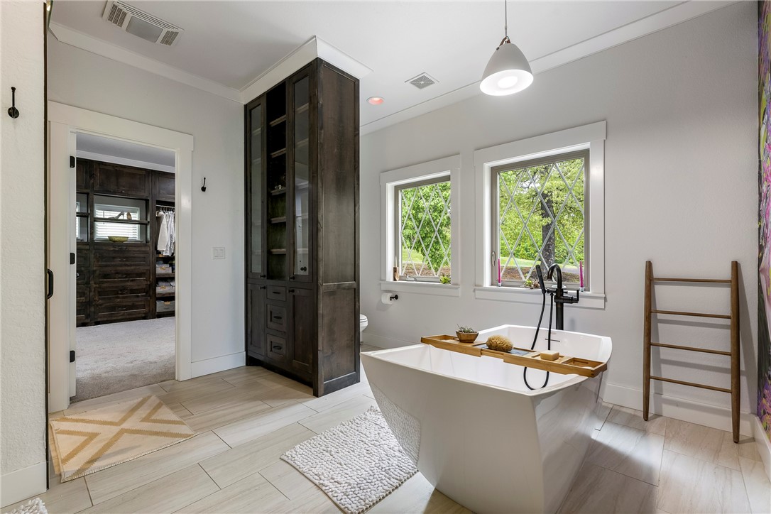 Mountain Lake Estates - Residential