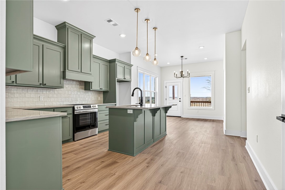 Wells Lake Cottages At Chaffee Crossing - Residential