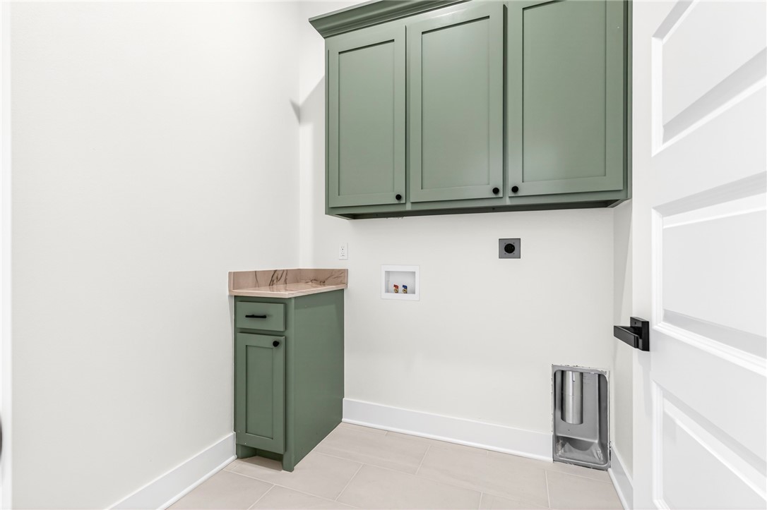 Wells Lake Cottages At Chaffee Crossing - Residential