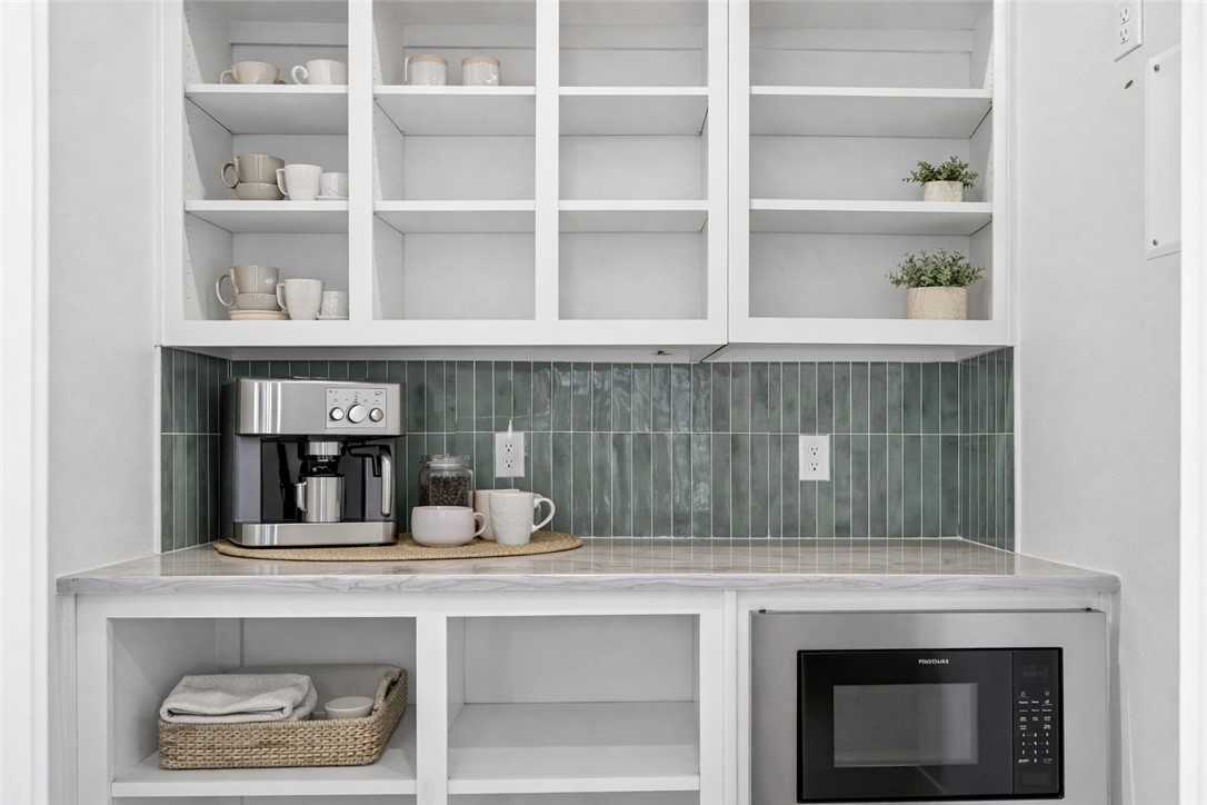 Wells Lake Cottages At Chaffee Crossing - Residential