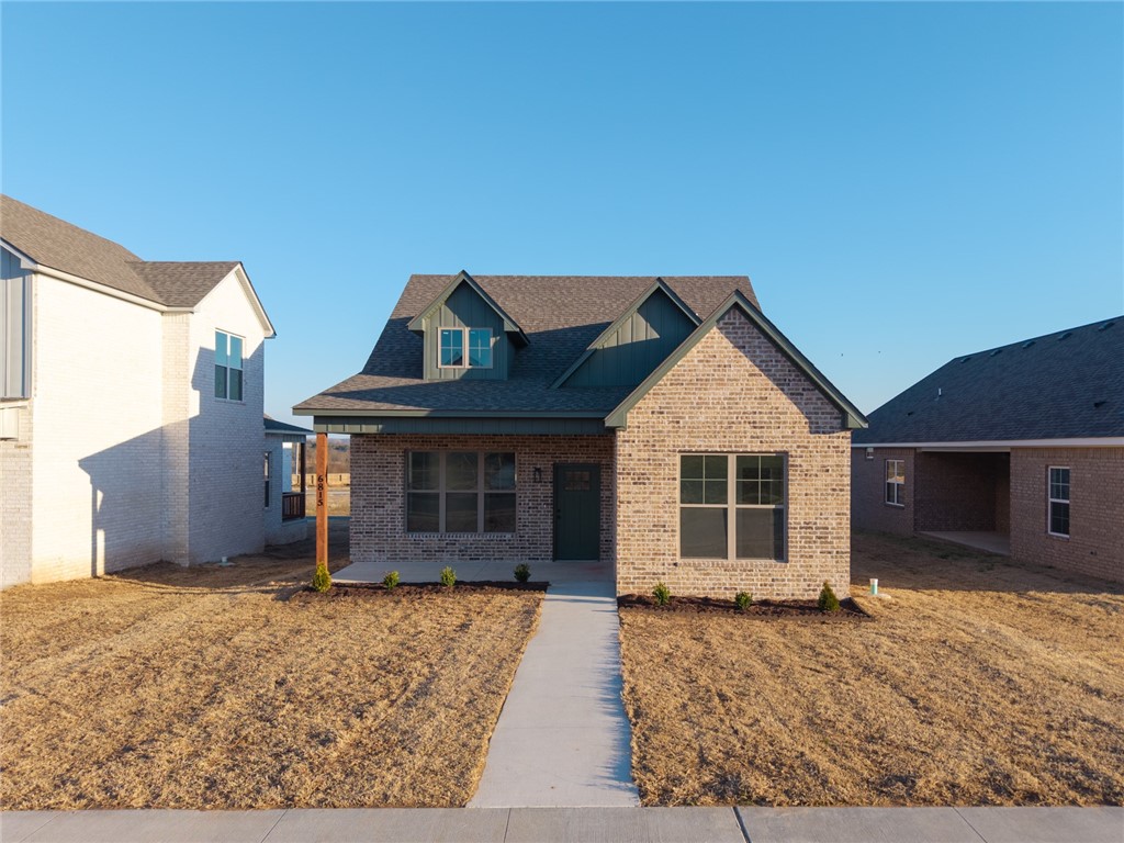 Wells Lake Cottages At Chaffee Crossing - Residential