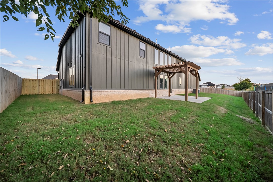 Sky Valley Estates Rogers - Residential