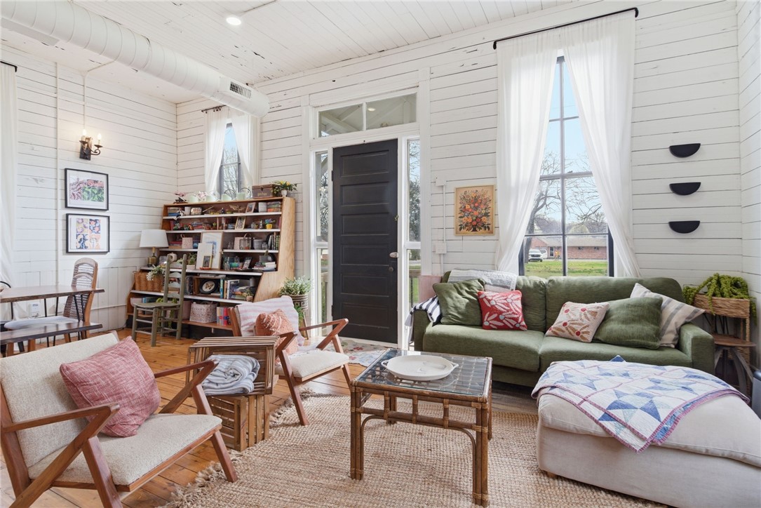 Farmington Original - Residential