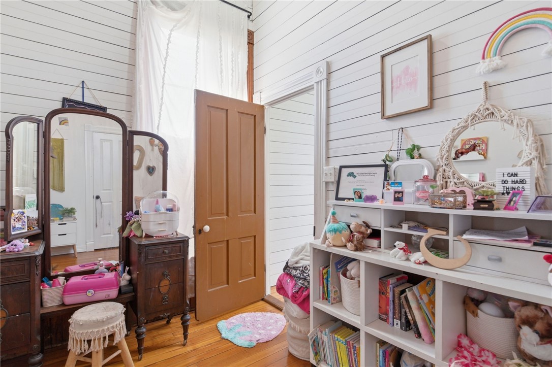 Farmington Original - Residential