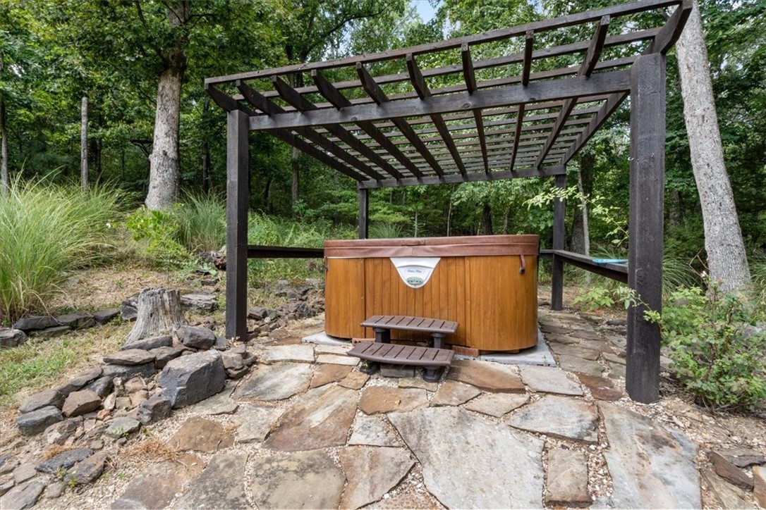 34-17-29 Goshen Outlots - Residential