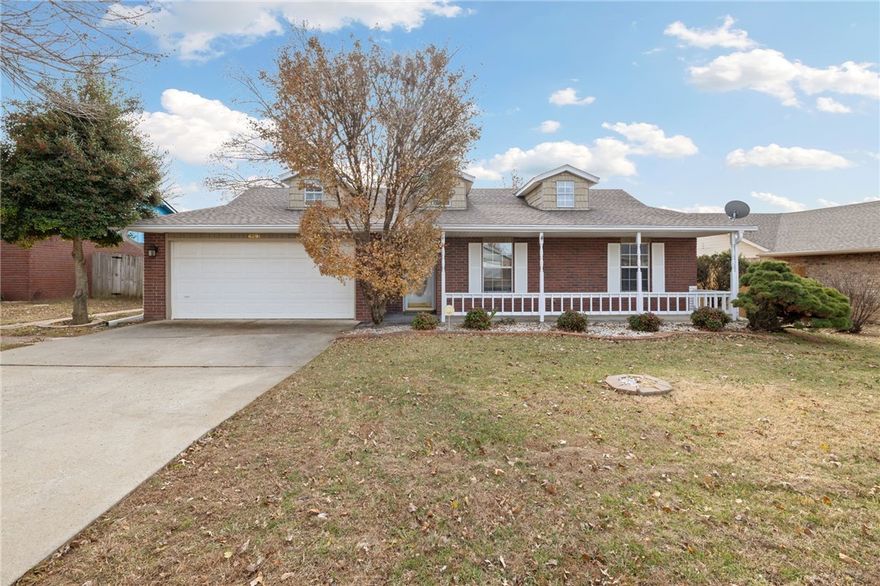 This cute home in West Fayetteville has 3 bedrooms, 2 full bathrooms, and a 2 car garage.  Enjoy your new home’s sunroom for coffee, play fetch with the dog in the fenced in backyard, or entertain your guest in the eat-in kitchen. The home’s location is great! It is down the road from parks, the greenway, the UofA, I 49, and many local restaurants. Schedule your tour today and see why this home is your next home!