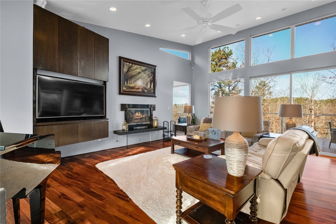 Pine Oak Estates Rurban - Residential