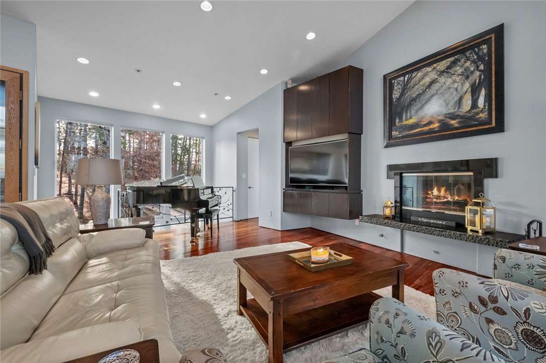 Pine Oak Estates Rurban - Residential