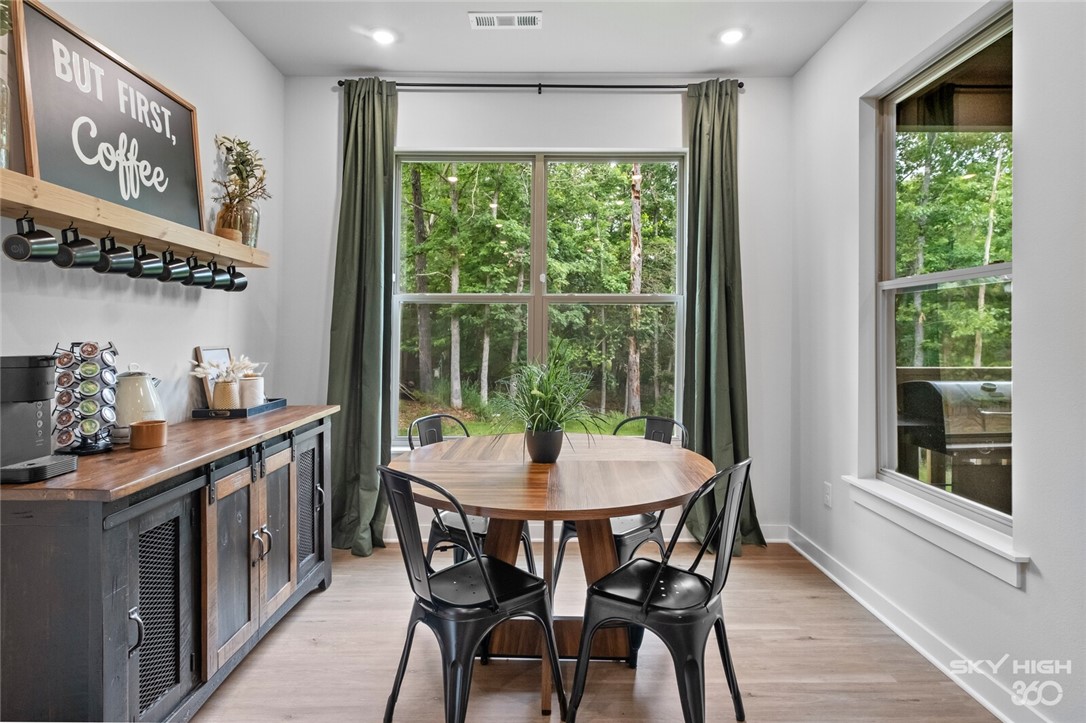 Rugby Sub Bvv - Residential Lease