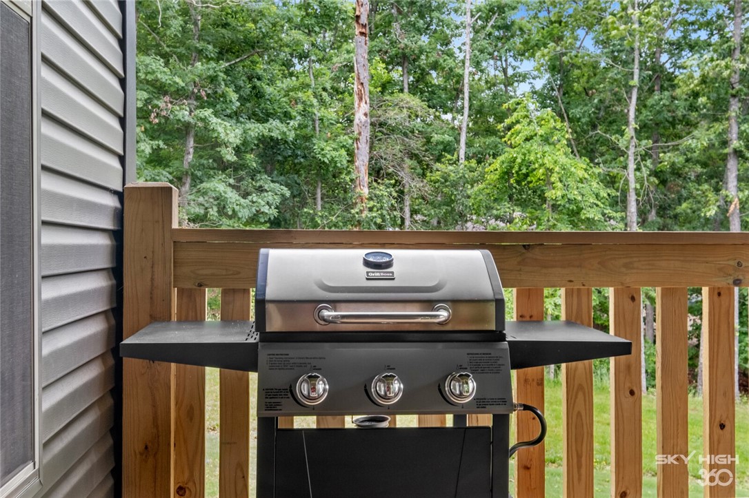 Rugby Sub Bvv - Residential Lease