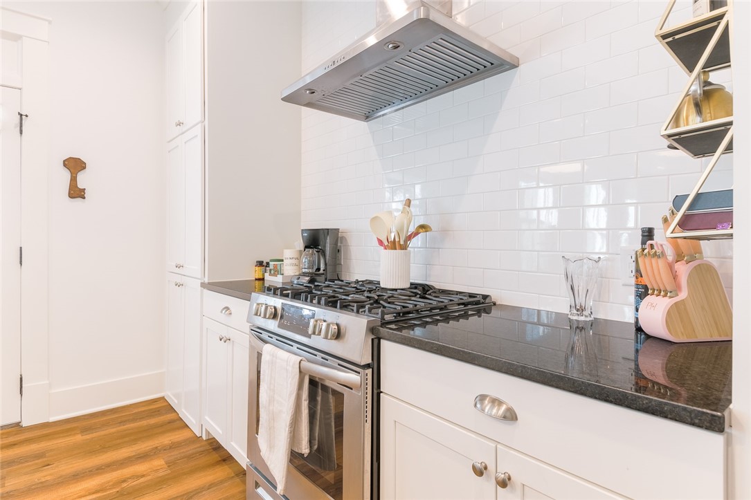 Spring Street Cottages HPR - Residential