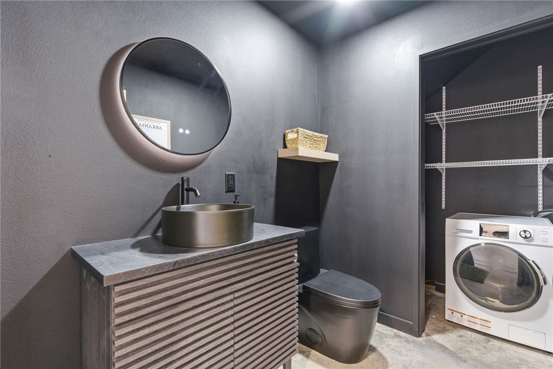 W A BURK'S ADD-BENTONVILLE - Residential