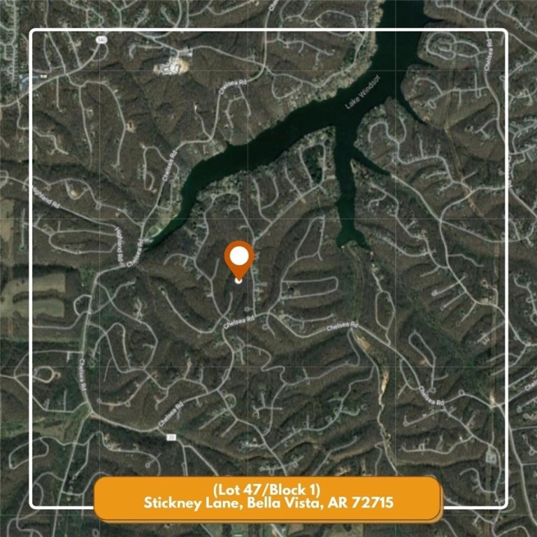 This 0.41 acre lot is located near Lake Windsor. Zoned for Bentonville School District. All POA information can be found on bellavistapoa.com Enter "36.443359, -94.274696" into google maps. Lot dimension: clockwise (21X23) x 199 x (39x118) x 173
