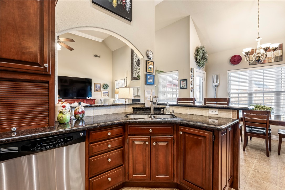 Ridgecrest Meadows Ph 5 Rogers - Residential