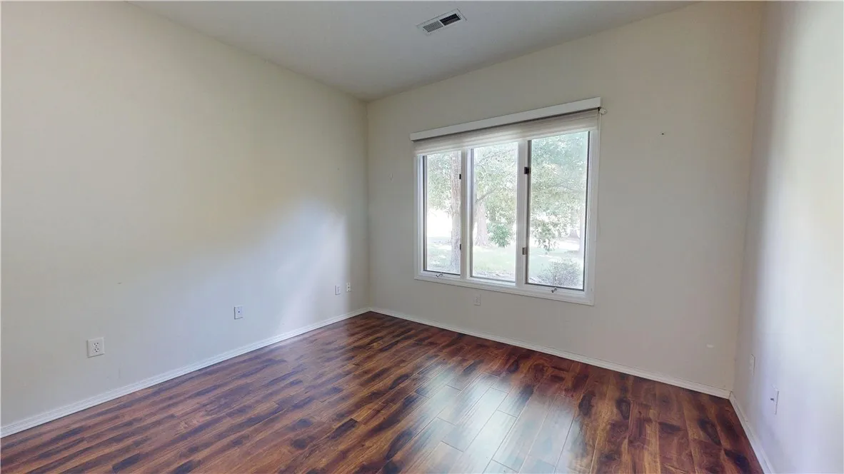 Bella Vista, Arkansas 72715, United States, 3 Bedrooms Bedrooms, ,2 BathroomsBathrooms,Residential,Pending,182727