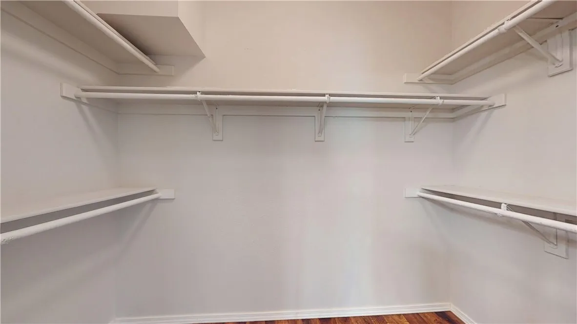 Bella Vista, Arkansas 72715, United States, 3 Bedrooms Bedrooms, ,2 BathroomsBathrooms,Residential,Pending,182727