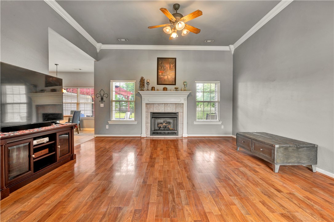 Elkins Outlots - Residential
