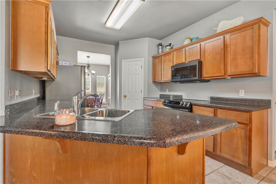 Elkins Outlots - Residential
