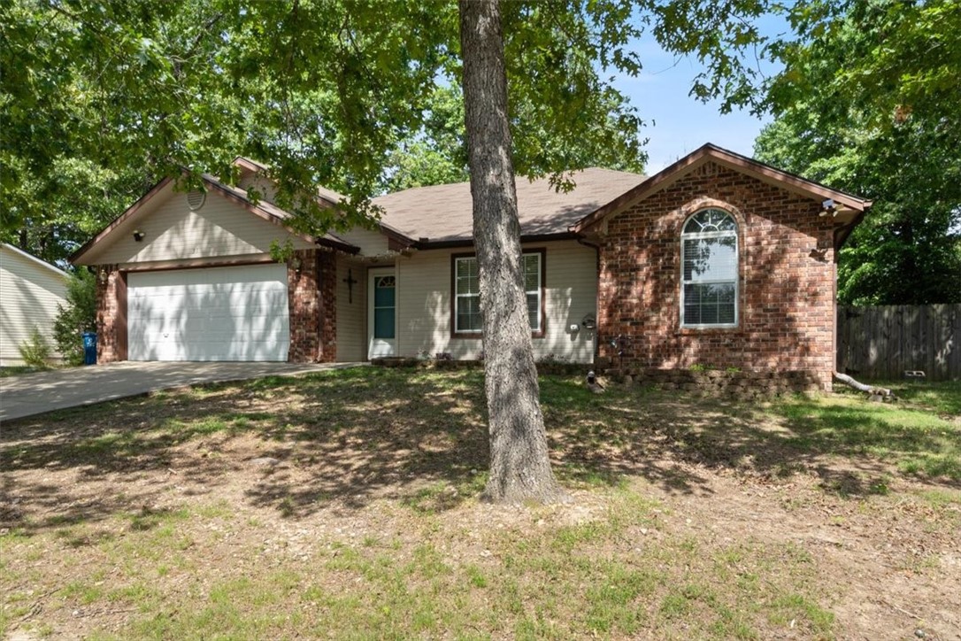 Charming and well-maintained home nestled in a beautiful neighborhood. This house has it all. Bentonville School District, Tray ceilings in the living room and crown molding throughout most of the house. Wood burning fireplace, 6 ' privacy fence and some of the furniture will remain if you like. Would make a great Air B&B. We are selling it "as is" (Seller limited on funds) Also there will be more pictures by Thursday as I have a professional taking them.