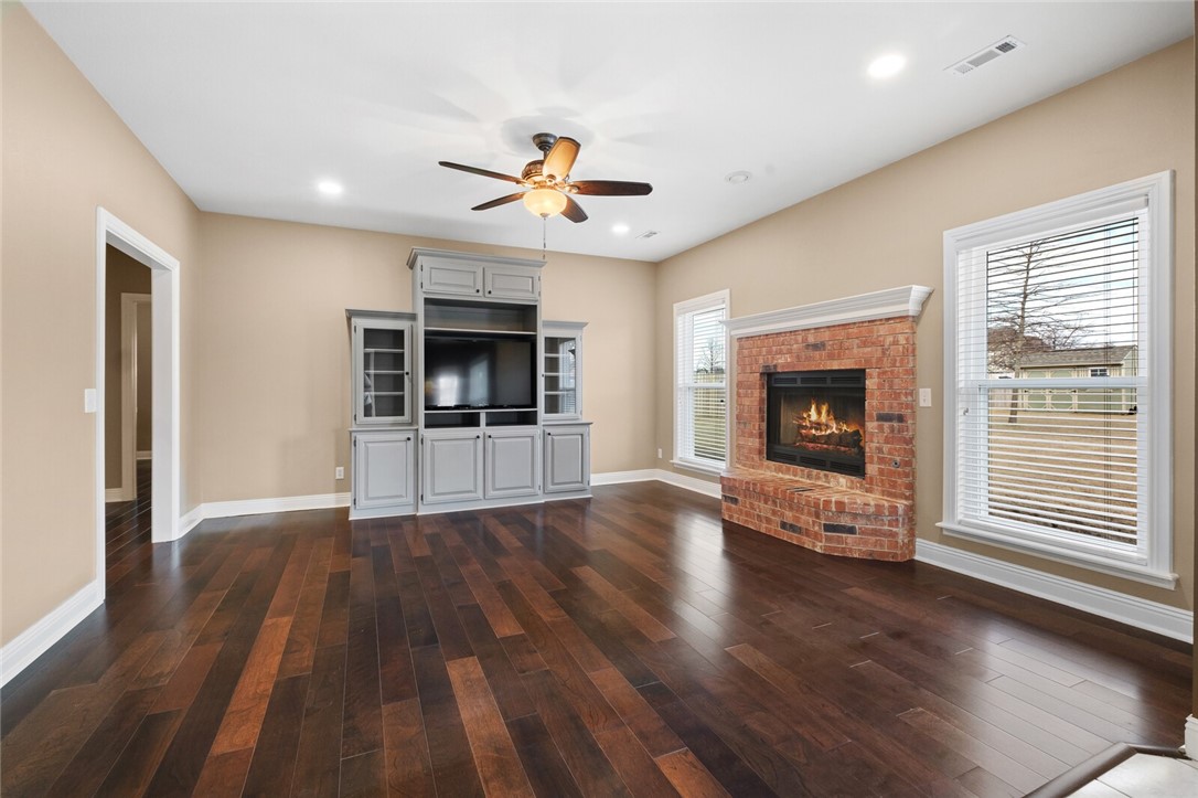 Glenbrook Sub Bentonville - Residential