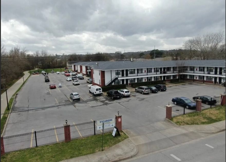 This property is located right on the greenway trail. Comes with in-unit washer and dryer and a community pool. There is a 24/7 full-time maintenance team to help with any needs.