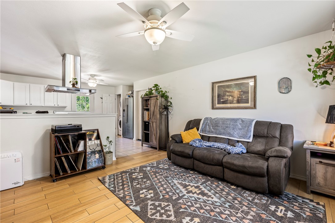Debbies Sub Bentonville - Residential